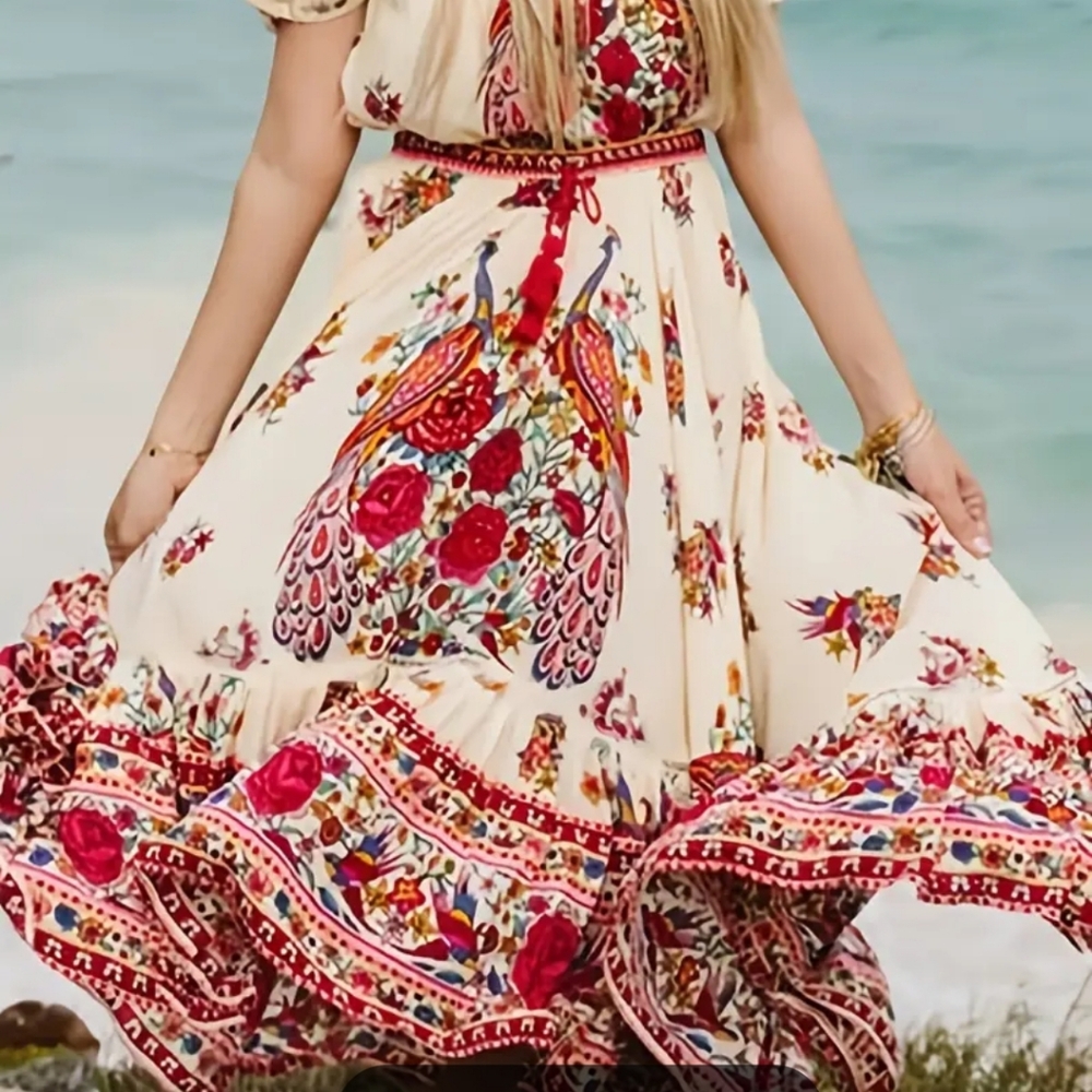 Bohemian floral print off shoulder maxi dress size large. New never worn. - Picture 4 of 5